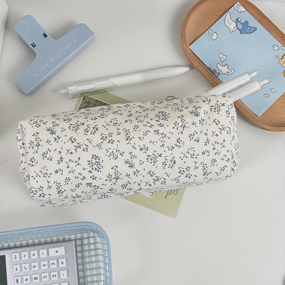 Chic Floral Pencil Case - Durable Polyester, Multi-Use Zippered Pouch for Office Supplies & Makeup Storage
