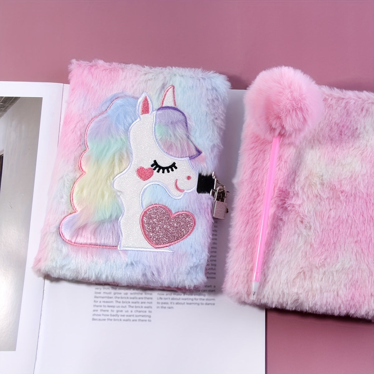 Lockable and Key Cute Cartoon Plush Notebook with Ball Pen Set, 80 Sheets\u002F160 Pages